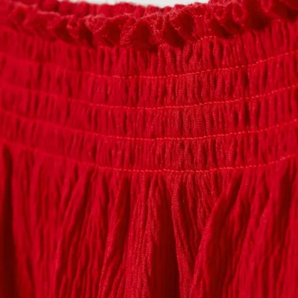 H&M Red Off The Shoulder Top - Picture 2 of 7